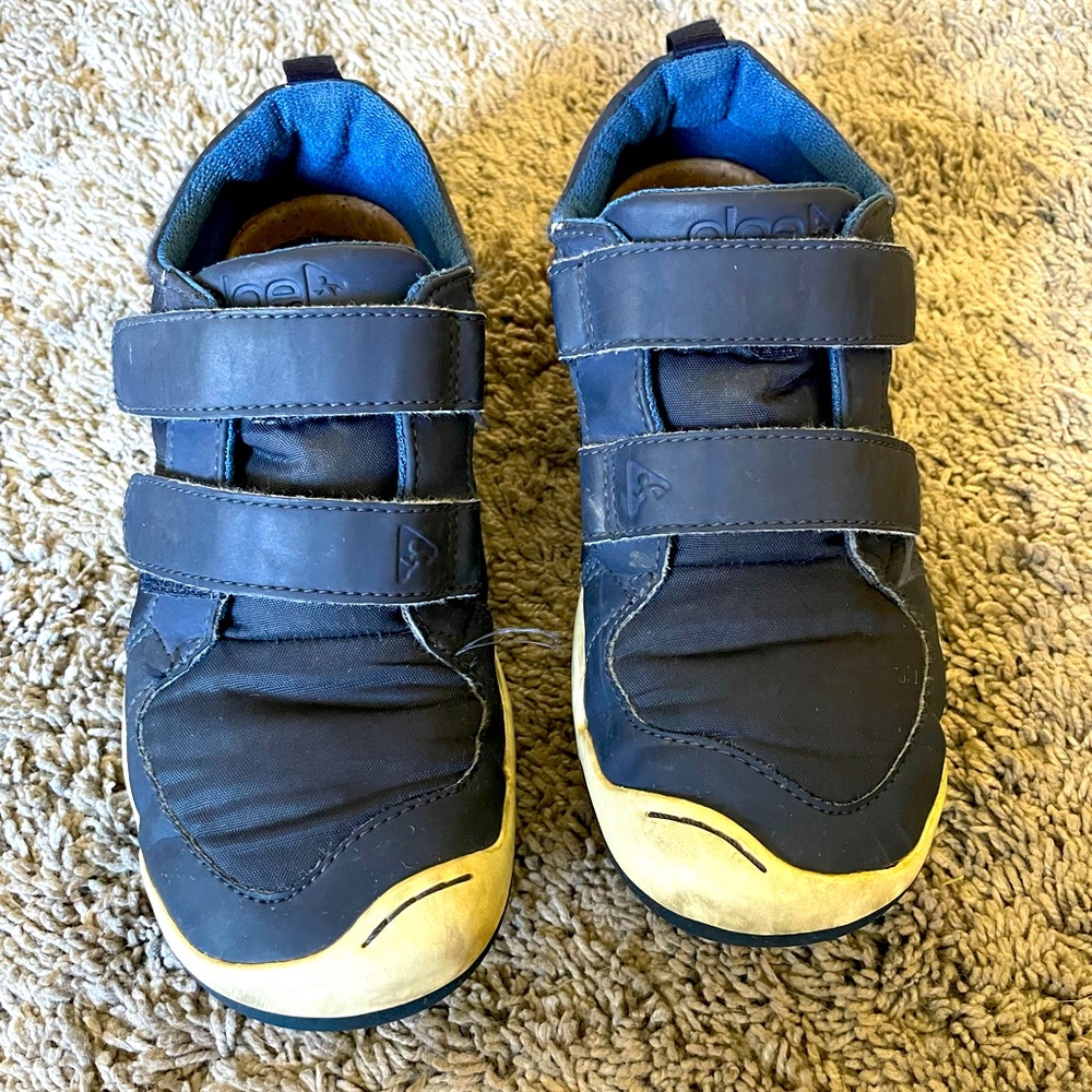 Plae navy shoes